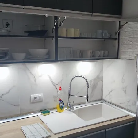 Family 2Bdr 100Sqm Airport 10Min And Free Parking Apartament Saloniki