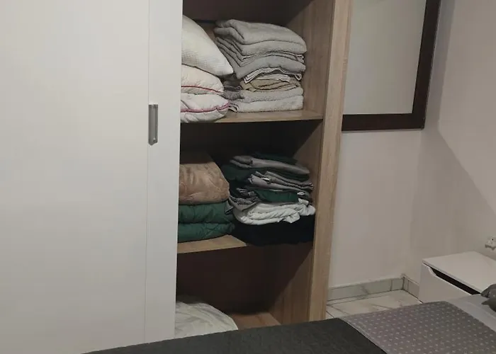Modern 2bdr 100sqm Airport 10min And Free Parking * Tesalónica