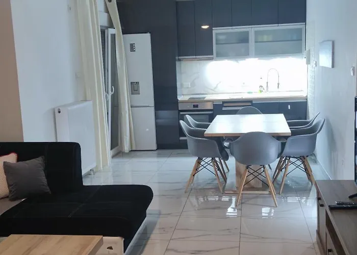 Modern 2bdr 100sqm Airport 10min And Free Parking * Thessalonique
